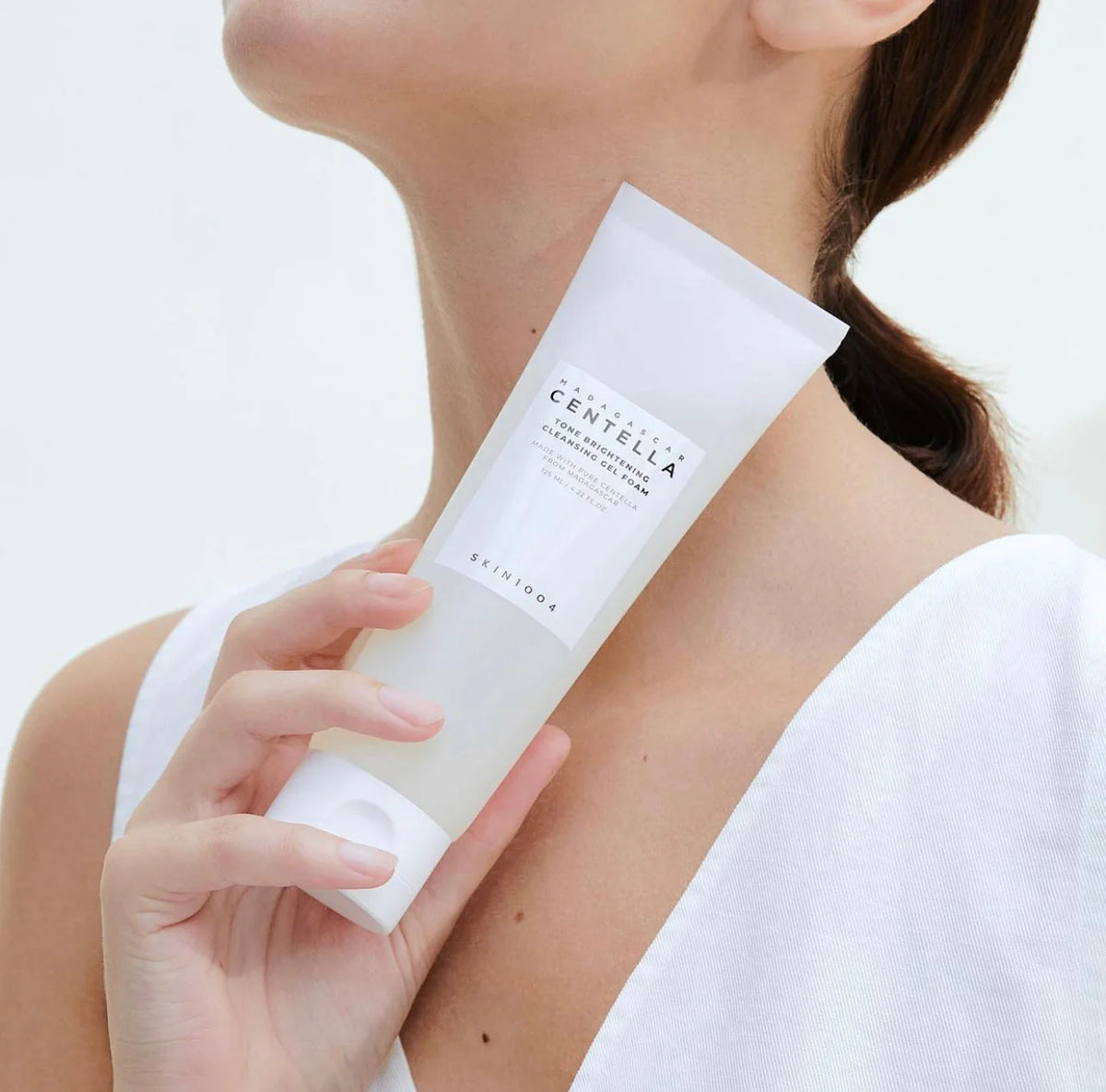Espuma Limpiadora Madagascar Centella Tone Brightening Cleansing Gel Foam